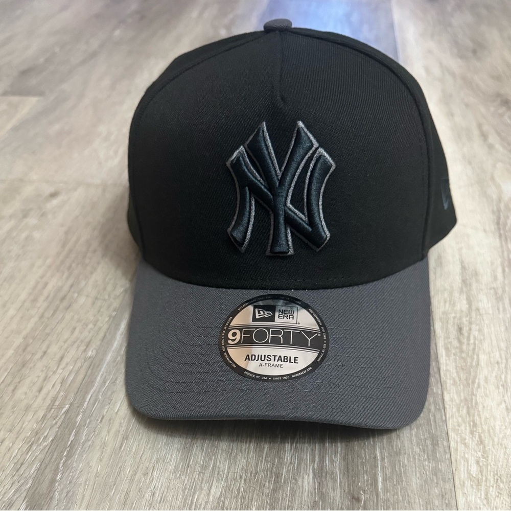 New Era New York Black and Gray Stealth